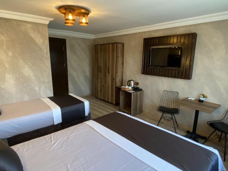 Insta Hotel Karakoy - B&B Istanbul