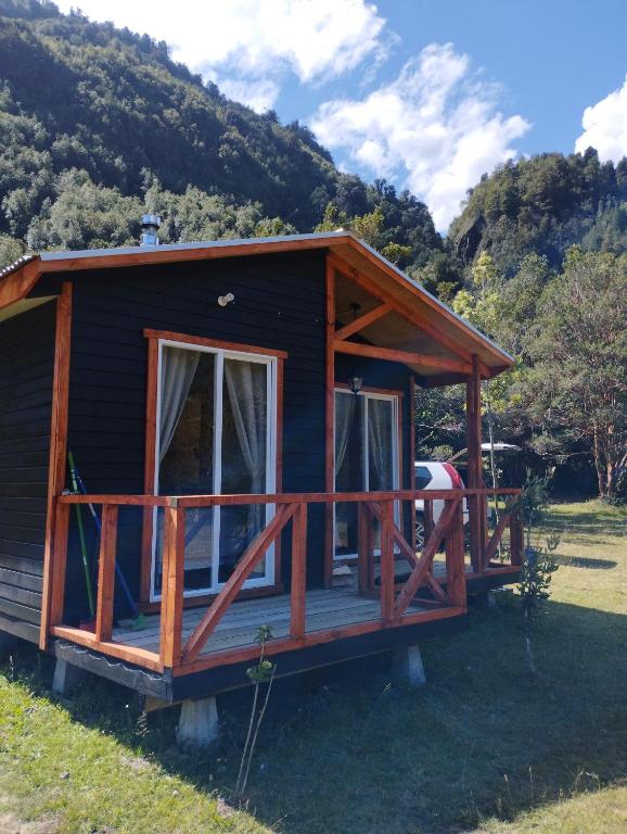 Cabaña Cordillera - B&B Cochamó