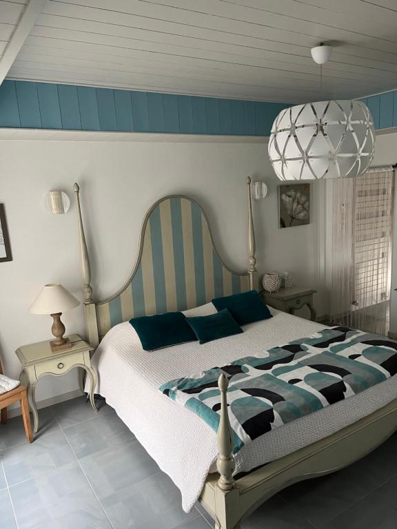 Les Chênes Verts - Bed and Breakfast Le Grand Vieil