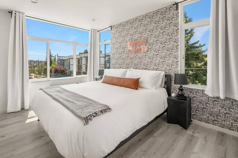 Emerald City Chic - 2Bed&2Bath Townhouse - Chambres d'hôtes Seattle