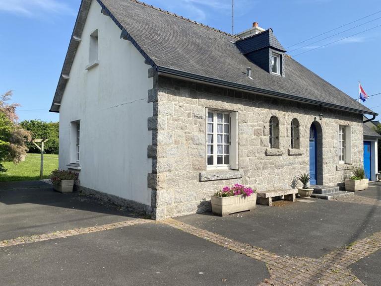 755 -Maison en pierre à Erquy proche de la plage - Bed and Breakfast Erquy