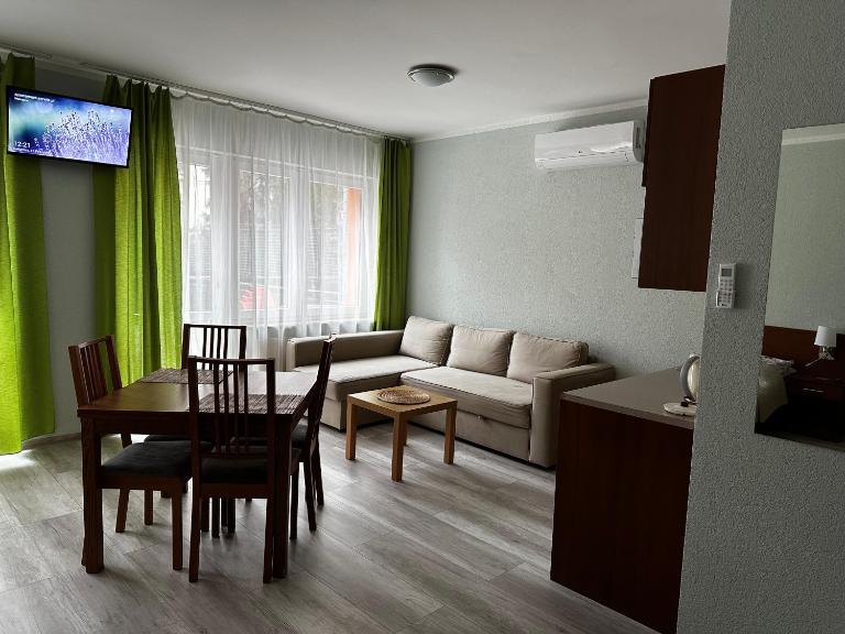 Kompleks Apartament-Serwis - Ferienwohnung Krakau