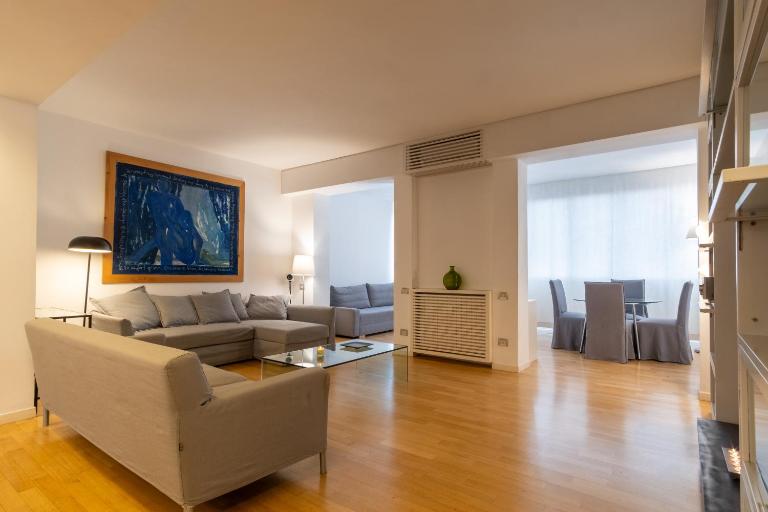 ArtStay - Luxury Penthouse Metro B, Tiburtina - Chambres d'hôtes Rome