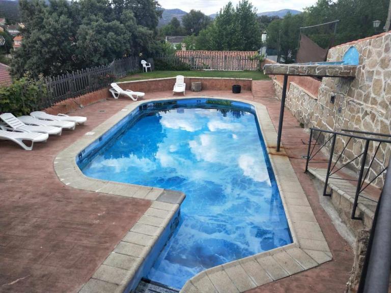 Chalet Rural en Navaluenga - Chambres d'hôtes Navaluenga