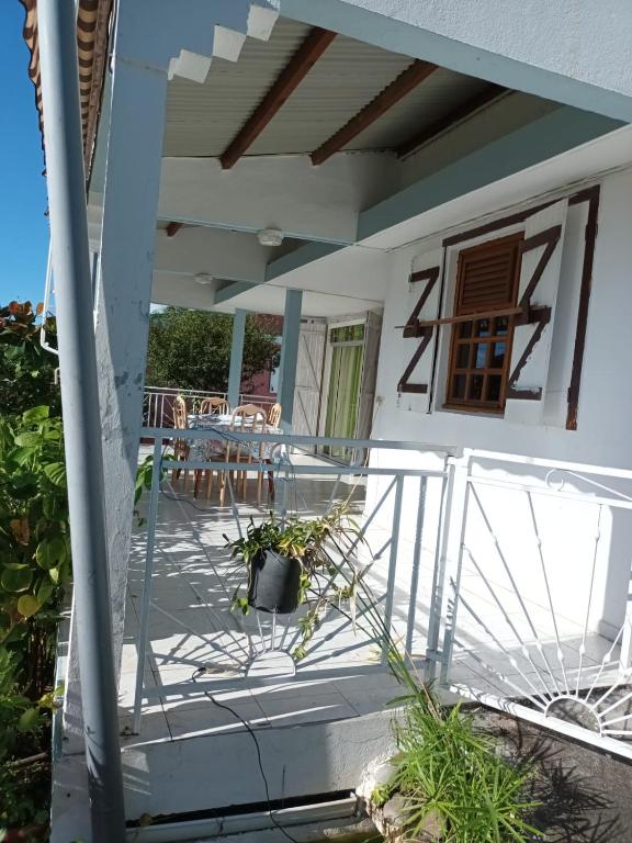 VILLA HELENA - Chambres d'hôtes Village