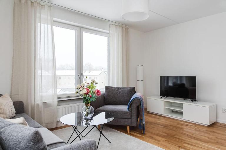 Modern Scandinavian Home in Stockholm - Chambres d'hôtes Stockholm