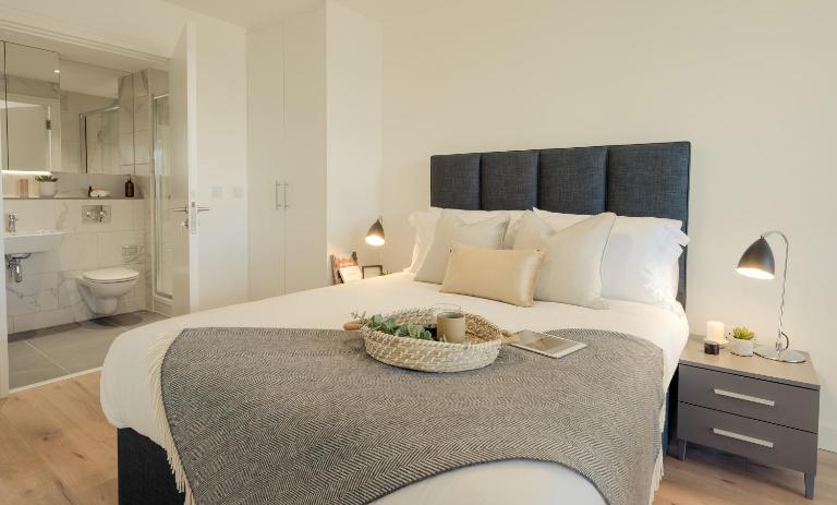 Luxury 2 bed Apartment Cherrywood Dublin 18 - Chambres d'hôtes Dublin