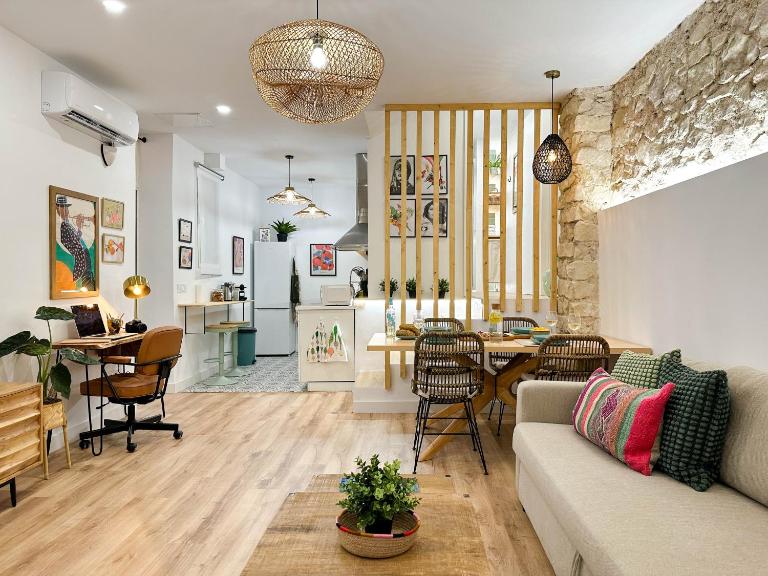 Casa Llorca. Estilo y tradición cerca del centro. - Bed and Breakfast Alicante