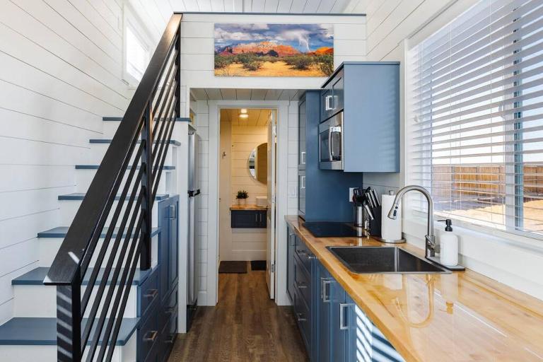 Zion Stay Pet-Friendly Tiny Home - B&B Apple Valley