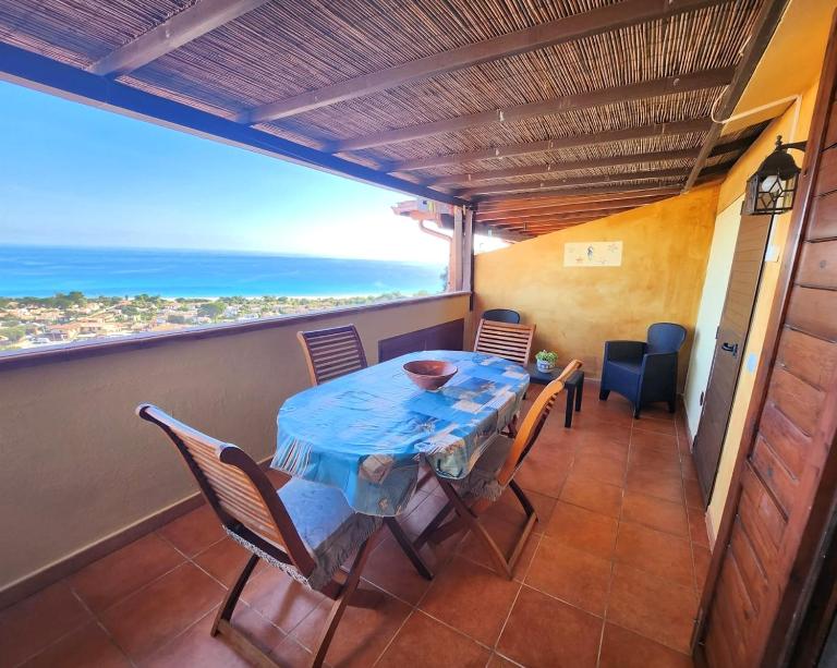 Casa Laura vista mare, Best Vacation Ever - Ferienwohnung Costa Rei