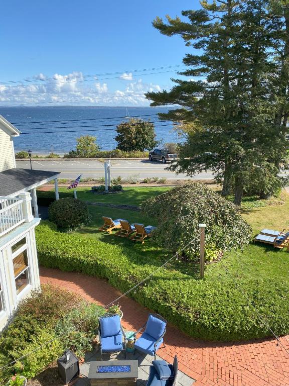 Spouter Inn Bed & Breakfast - Chambres d'hôtes Lincolnville