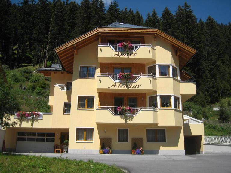 Apart Alcazar - Bed and Breakfast Ischgl