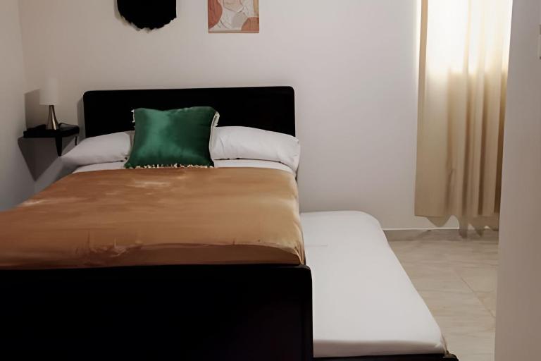 GURUS FR | Cerca al CC Arboleda, Circunvalar y Centro - B&B Pereira