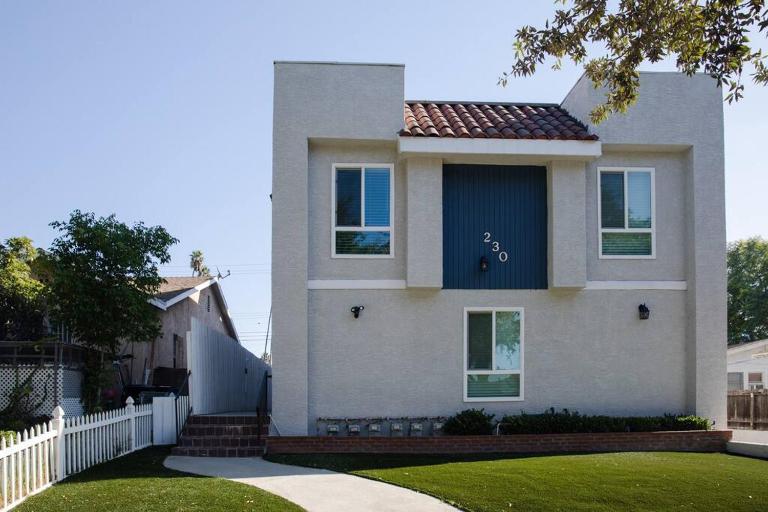 2BD/2BA Apartment in DT ALhambra - B&B Alhambra