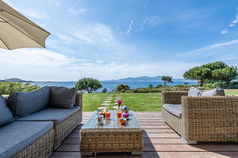 Villa HAPPY DAYS - Ferienwohnung Pietrosella