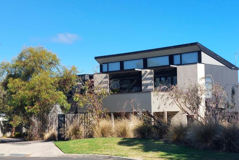 Luxe Townhouse - WiFi included - Ferienwohnung Inverloch