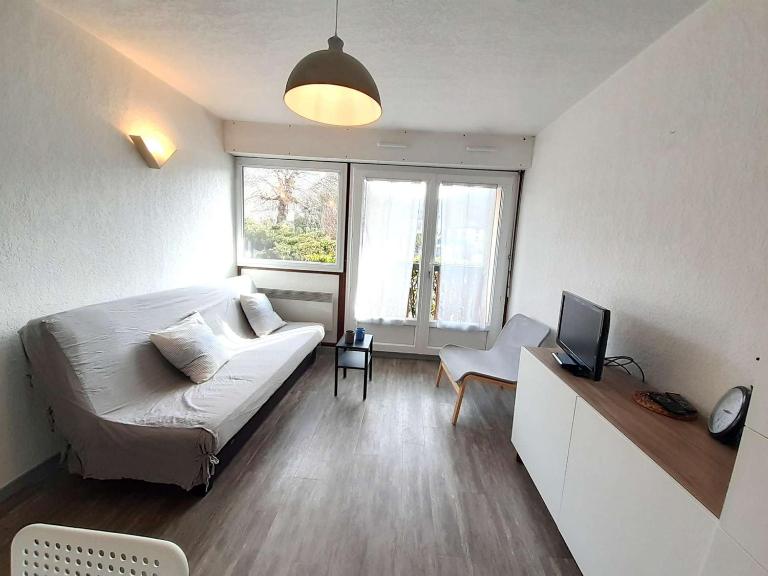 Appartement T2 cabine pour 4 pers avec balcon, parking, sauna & jacuzzi - St Lary Soulan - FR-1-457-341 - Chambres d'hôtes Vignec