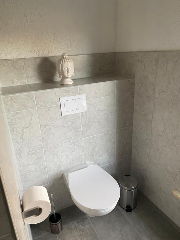 Haus Heiken Apartment Sonnenblume - B&B Altenburg