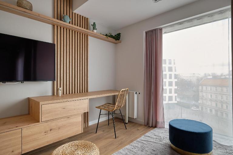 Studio nad rzeką 73, Rynek 500 m - Chambres d'hôtes Wrocław