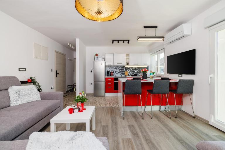 Kings apartment Crikvenica - B&B Cirquenizza