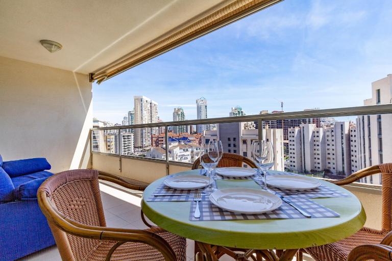 Amazing apartments in the modern Coruña building, near the beach, pool & garage - Ferienwohnung Villajoyosa