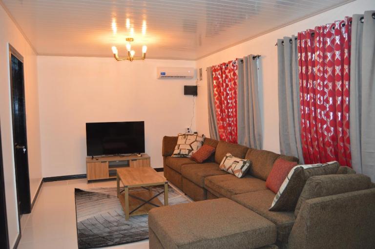 Cozy & Central 2 Bedroom Apt - B&B Georgetown