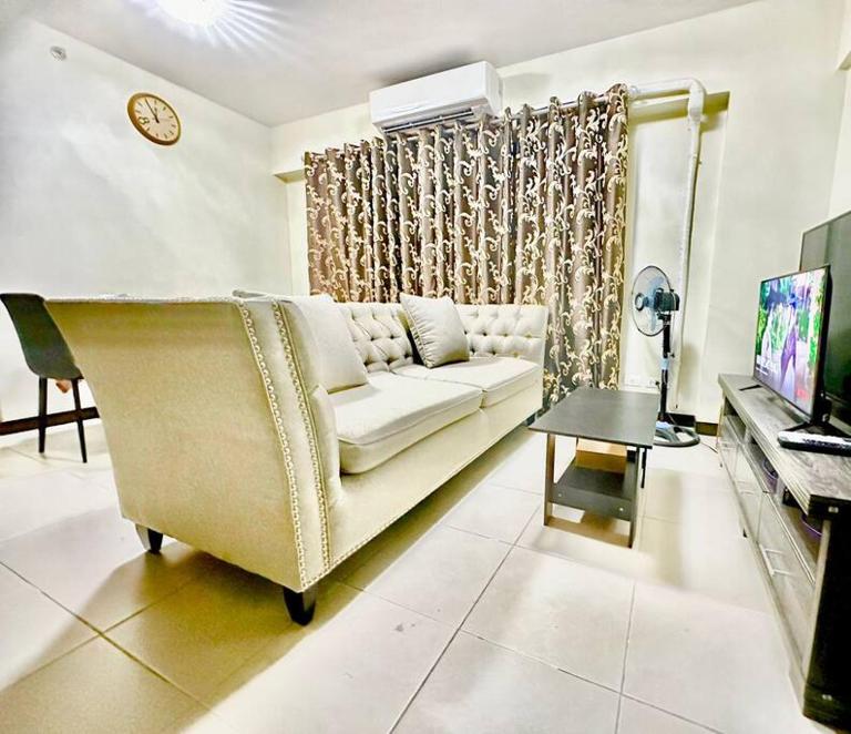 3BR Resort Style Condo - B&B Manila