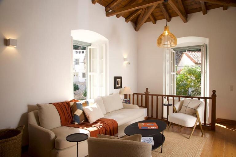Mansion Veranda - B&B Ýdra