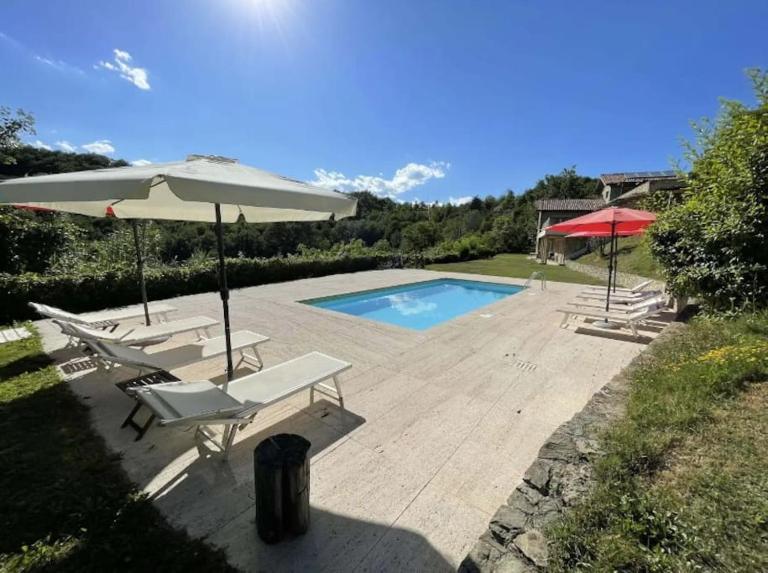Villa La Ginestra Piemonte with private pool - Ferienwohnung Bistagno