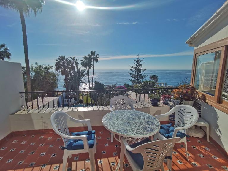 Carabeo 36 Solecito Seaview Apartment - B&B Nerja