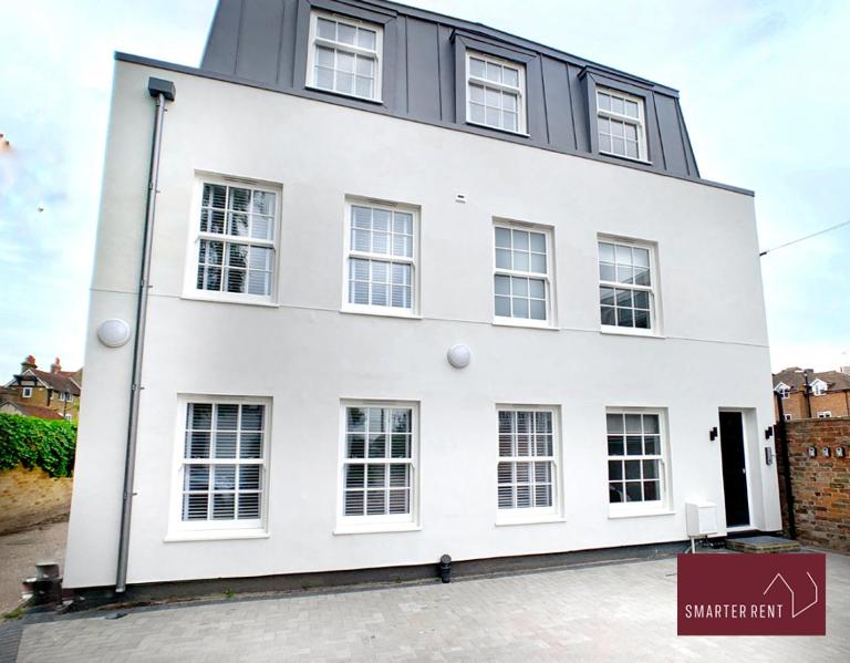 Eton Windsor - 1 Bedroom Flat - With Parking - B&B Eton