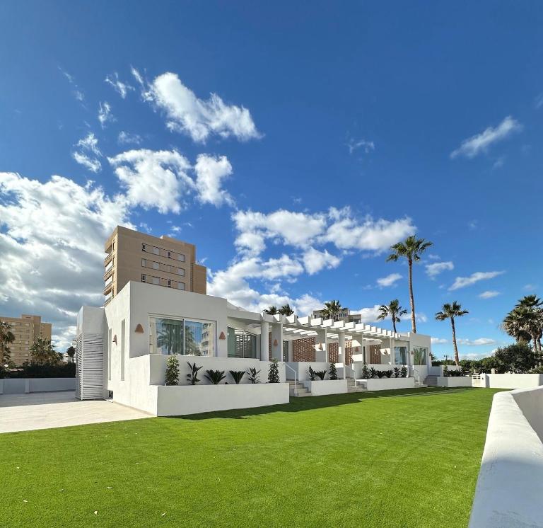Reyes Católicos Premium Beach, Playa Urbanova, Alicante - B&B Alicante