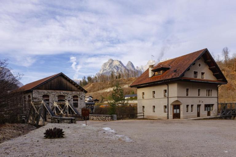 ALLE ANTICHE MINIERE - CASA VACANZE - B&B Zenich