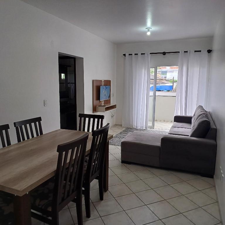 Apto 102 Figueira Parque - Mobiliado 2 quartos - B&B Jaraguá do Sul