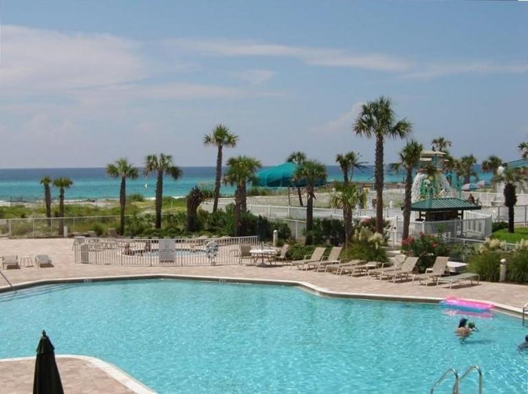 Destin West Gulfside 209 - You Own Slice of Paradise! - Ocean Views - Free Beach Service! - B&B Fort Walton Beach