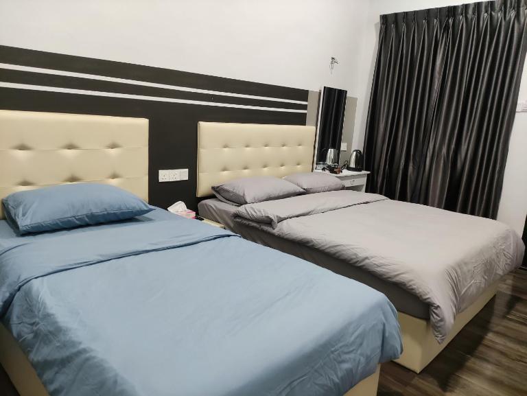 Private Room with ensuite bathroom in Bukit Bakri - B&B Bakri