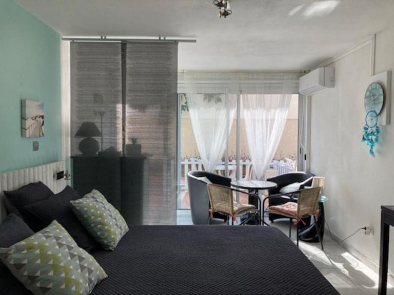 Studio 513, Port Soleil B3 au village naturiste - B&B Le Cap d'Agde