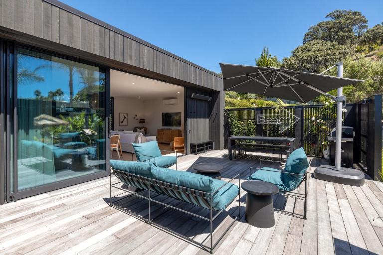 Wavesong - Coast & Country - B&B Onetangi
