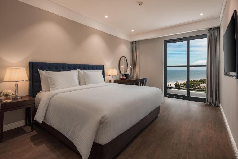 Luxury Apartment with Ocean View - 1 minute to beach - B&B Da Nang