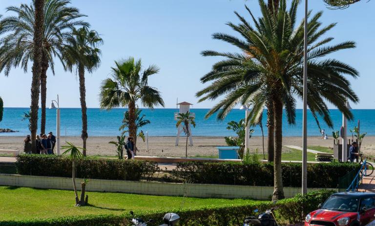 Gran Apartamento Vistas al Mar - Chambres d'hôtes Cala del Moral