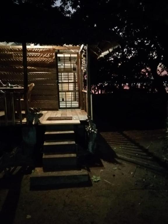 Soul connection. Chapter 2 - Bed and Breakfast Batticaloa