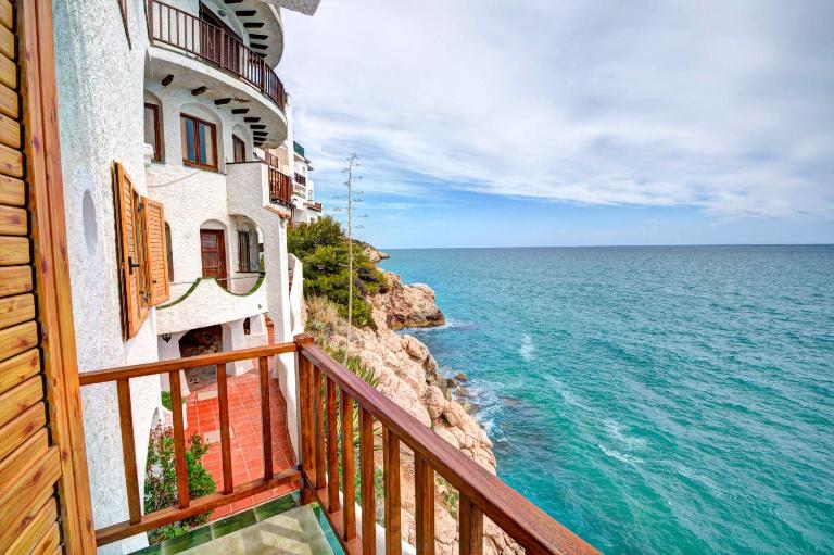 The Magic Sea Front by Hello Homes Sitges - B&B Sitges