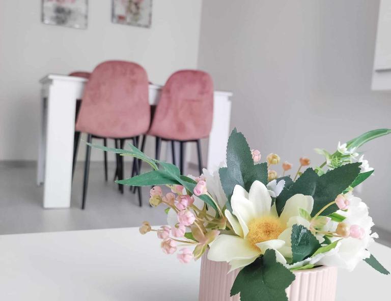 DiP HOME APARTMENTS - B&B Pomorie