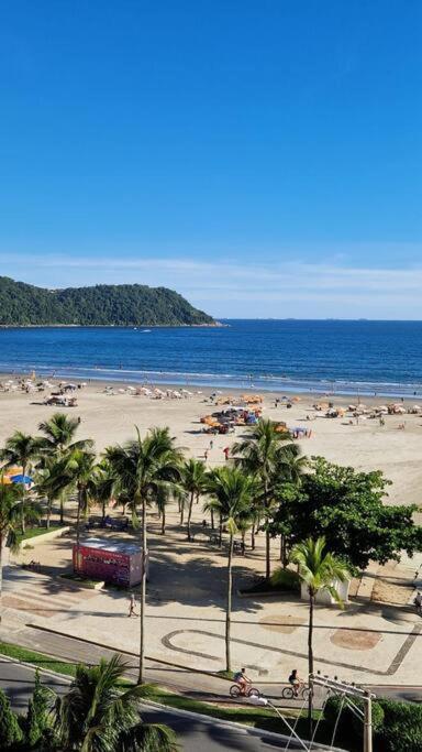 Canto do Forte - Apto acolhedor com Vista Mar - Bed and Breakfast Praia Grande