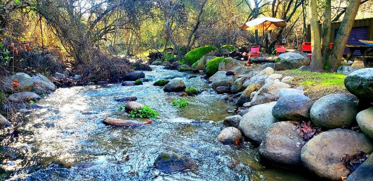 Magical River House ! 10 min to SNP park entrance - B&B Three Rivers