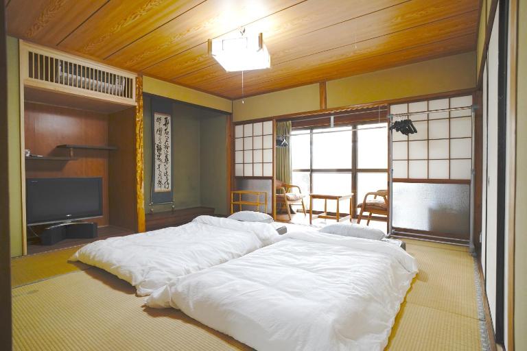 AKARIYA別館 ~横山邸~ - B&B Karatsu