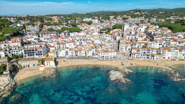 Bonita Planta baja muy céntrica con Parking - B&B Palafrugell