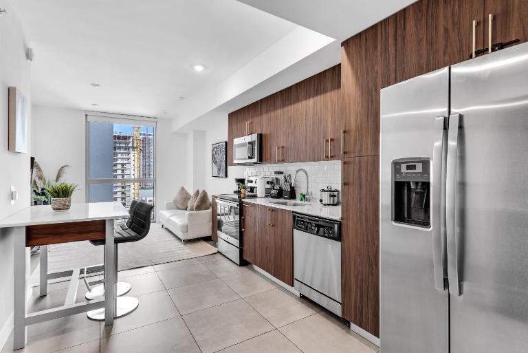 Prime Location 1-Bed Retreat With Free Parking - Ferienwohnung Miami