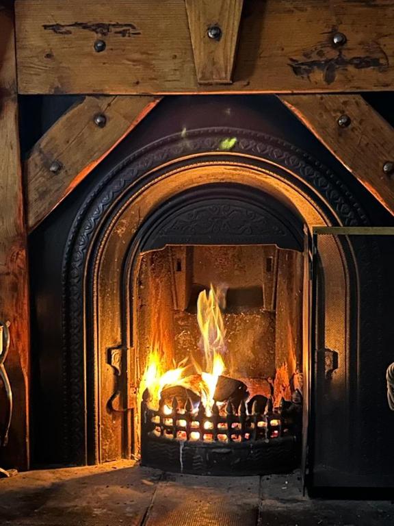 Cosy cottage with sea & mountain views Carnlough - B&B Carnlough