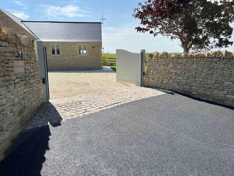 Cosy Cotswold Annexe - B&B Cheltenham